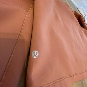 Lululemon crewneck